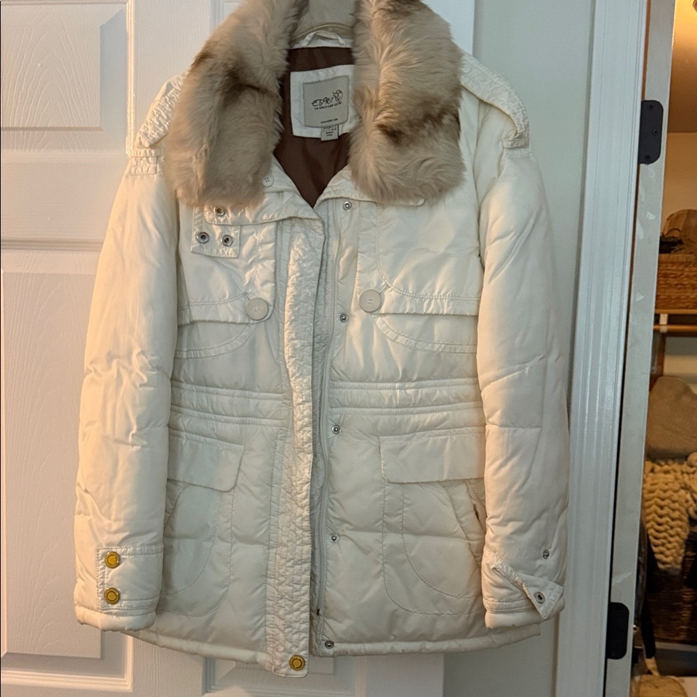 Esprit Cream Ski Jacket with Faux Fur Collar
